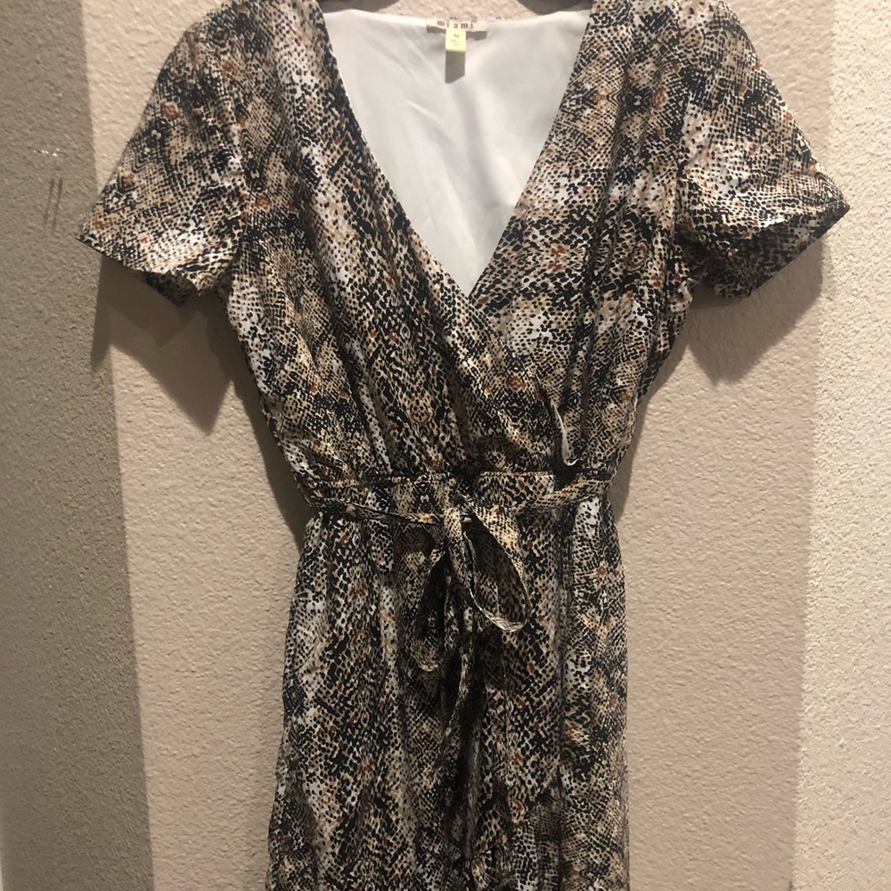 Women’s leopard print wrap dress ruffle bottom